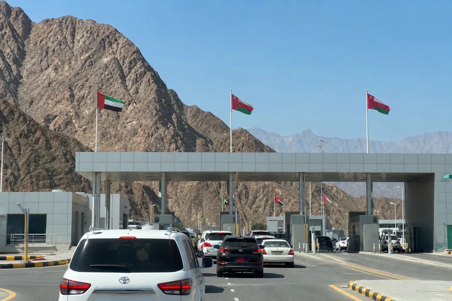 Mwasalat Shuttle Bus Service Official Notice - Khasab Bukha Sohar route for passengers without UAE visas